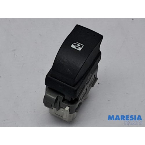 Renault - Espace - Electric window switch