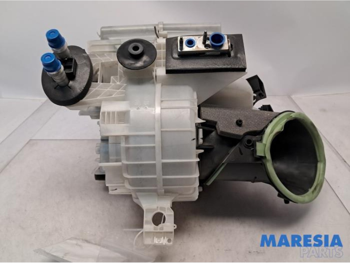 Peugeot - 2008 - Heater housing
