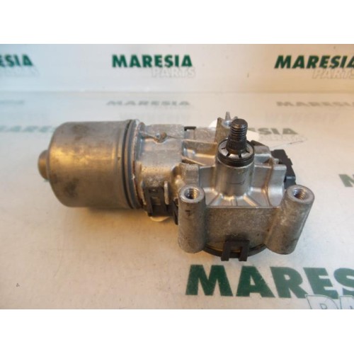 Peugeot - 207 - Front wiper motor