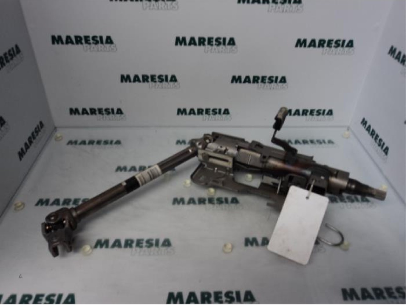 Peugeot - 207 - Steering column housing