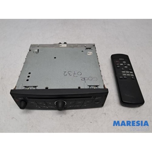 Renault - Espace - Radio CD player