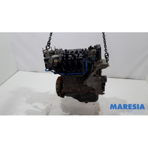 Fiat - Punto Grande - Engine