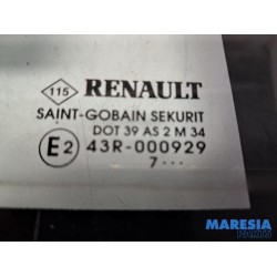 Renault - Espace - Rear quarter light, left right