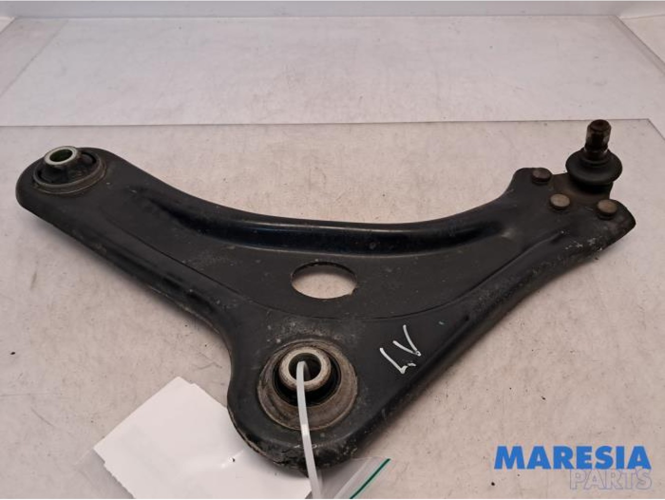 Peugeot - 2008 - Front lower wishbone, left