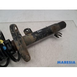 Peugeot - 2008 - Front shock absorber rod, right