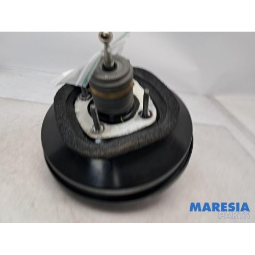 Peugeot - 2008 - Brake servo