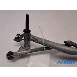 Peugeot - 2008 - Wiper mechanism