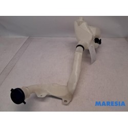 Peugeot - 2008 - Front windscreen washer reservoir
