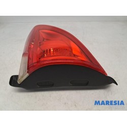 Peugeot - 2008 - Taillight, right