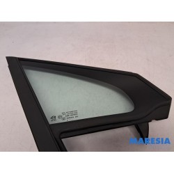 Peugeot - 2008 - Dreieckfenster rechts vorne