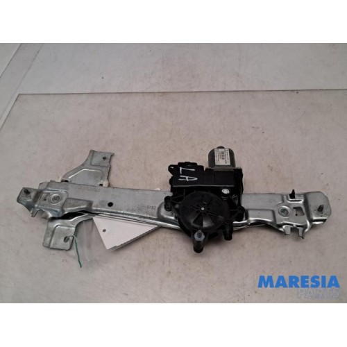 Peugeot - 2008 - Rear door window mechanism 4-door, left