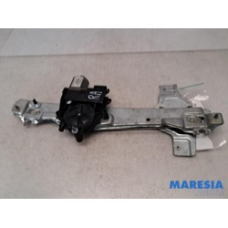 Peugeot - 2008 - Rear door window mechanism 4-door, right
