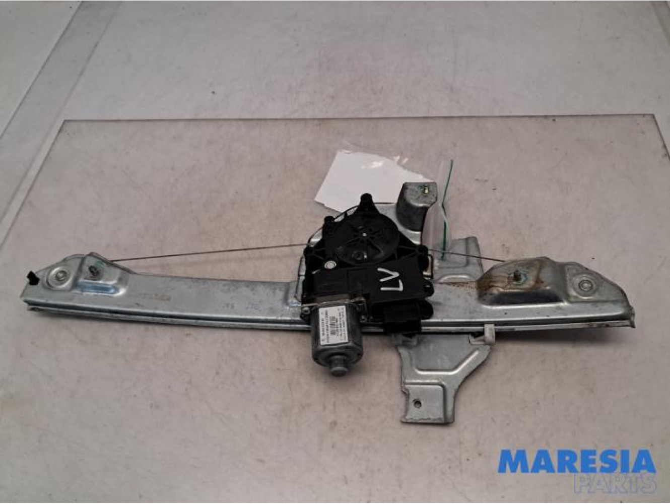 Peugeot - 2008 - Window mechanism 4-door, front left