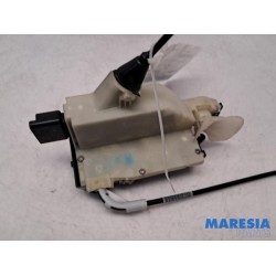 Peugeot - 2008 - Door lock mechanism 4-door, front left