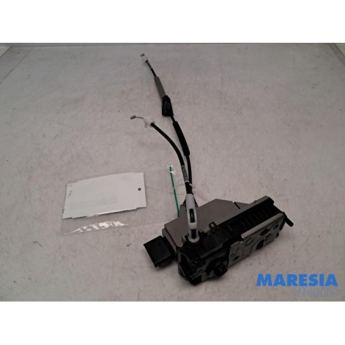 Peugeot - 2008 - Rear door lock mechanism 4-door, left