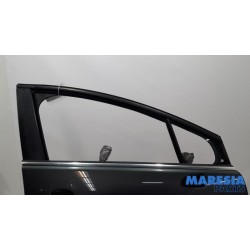 Peugeot - 5008 - Front door 4-door, right