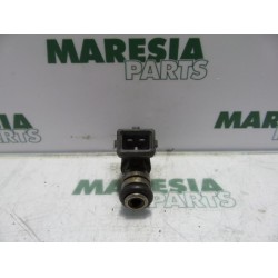Renault - Clio - Injector (petrol injection)