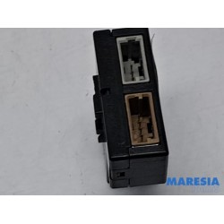 Peugeot - 2008 - Multimedia connection