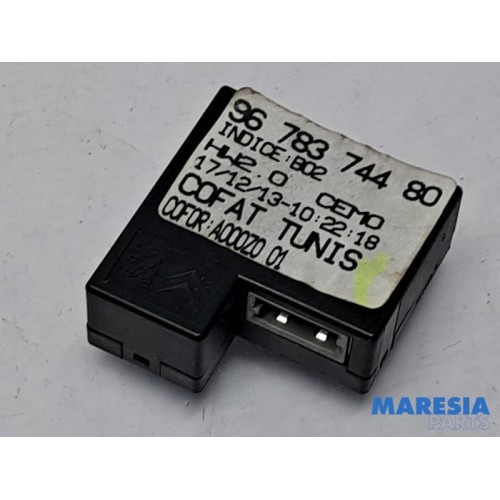 Peugeot - 2008 - Multimedia connection