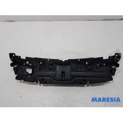 Peugeot - 5008 - Front part support