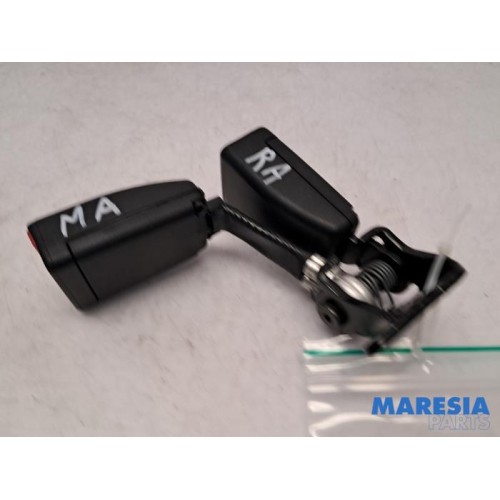 Peugeot - 2008 - Rear seatbelt buckle, right