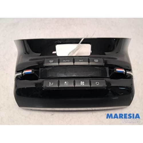 Peugeot - 2008 - Heater control panel