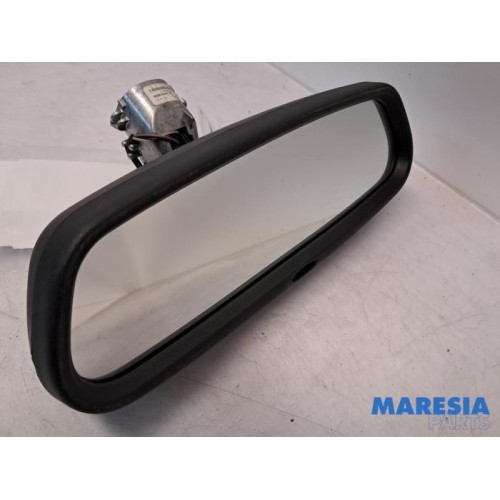 Peugeot - 2008 - Rear view mirror