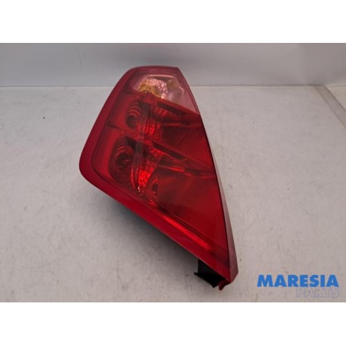 Fiat - Punto Grande - Taillight, left