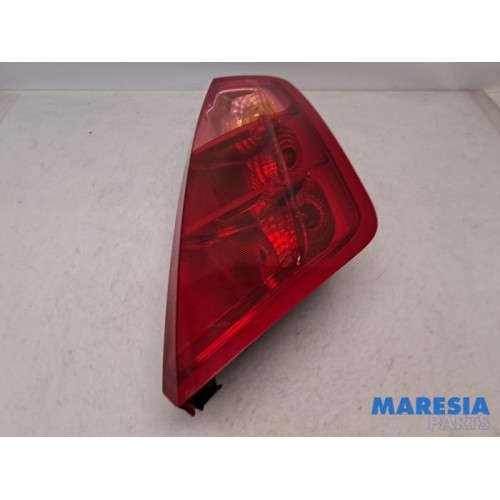 Fiat - Punto Grande - Taillight, right