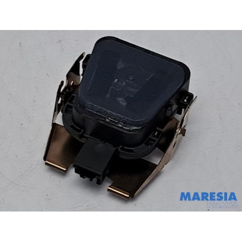 Peugeot - 2008 - Rain sensor