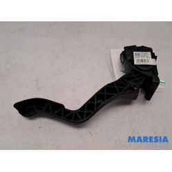 Peugeot - 2008 - Gaspedal