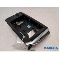 Peugeot - 2008 - Radio control panel