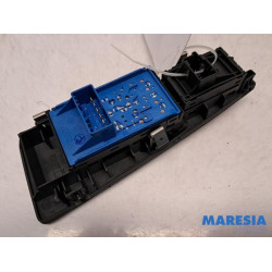 Fiat - Punto Grande - Multi-functional window switch