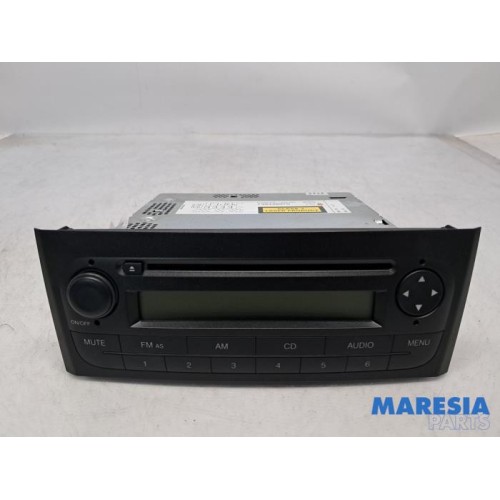 Fiat - Punto Grande - Radio CD player