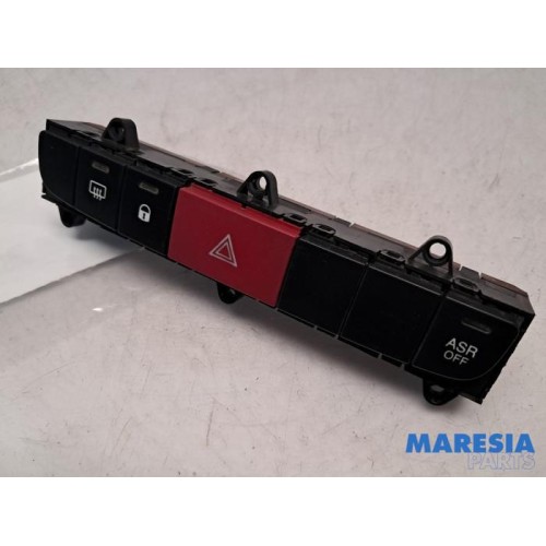 Fiat - Ducato - Panic lighting switch