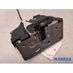 Fiat - Punto Grande - Front door lock mechanism 4-door, right