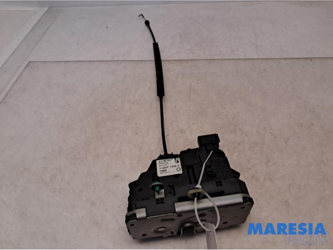 Fiat - Punto Grande - Door lock mechanism 4-door, front left