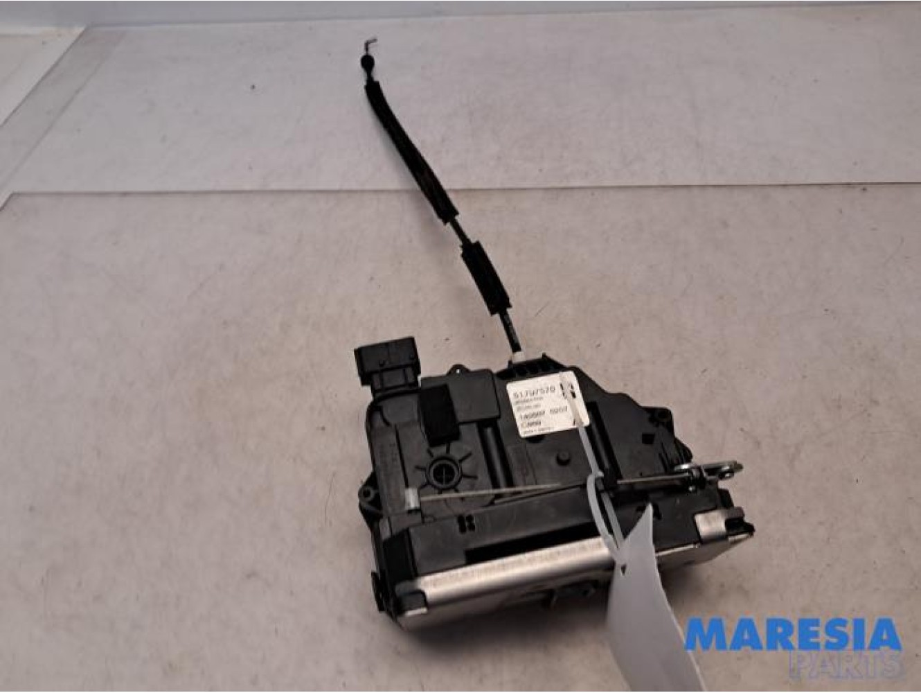 Fiat - Punto Grande - Rear door mechanism 4-door, right