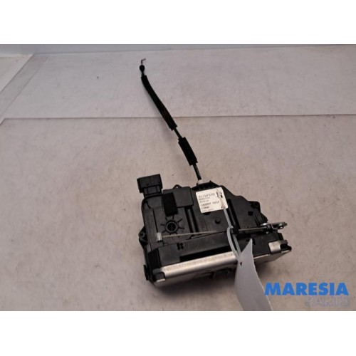 Fiat - Punto Grande - Rear door mechanism 4-door, right