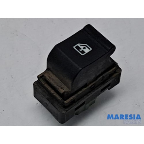 Fiat - Ducato - Electric window switch
