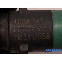 Renault - Laguna - Injector (petrol injection)