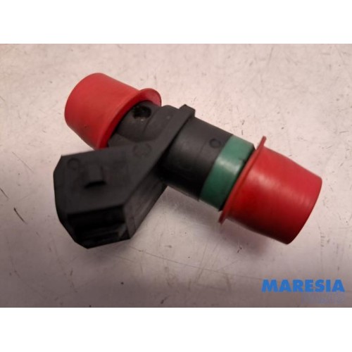 Renault - Laguna - Injector (petrol injection)