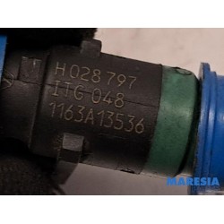Renault - Laguna - Injector (petrol injection)