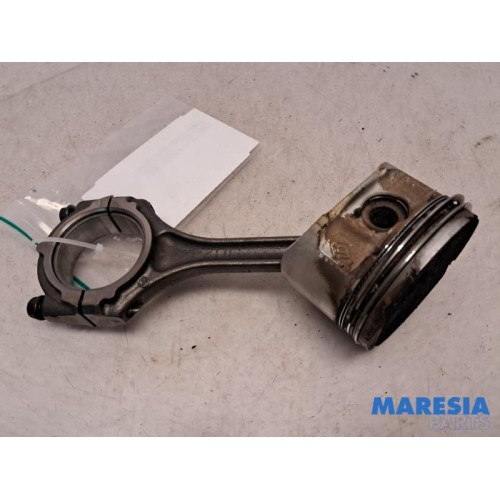 Renault - Laguna - Connecting rod