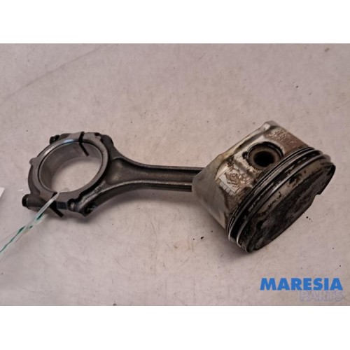 Renault - Laguna - Connecting rod