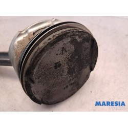 Renault - Laguna - Connecting rod