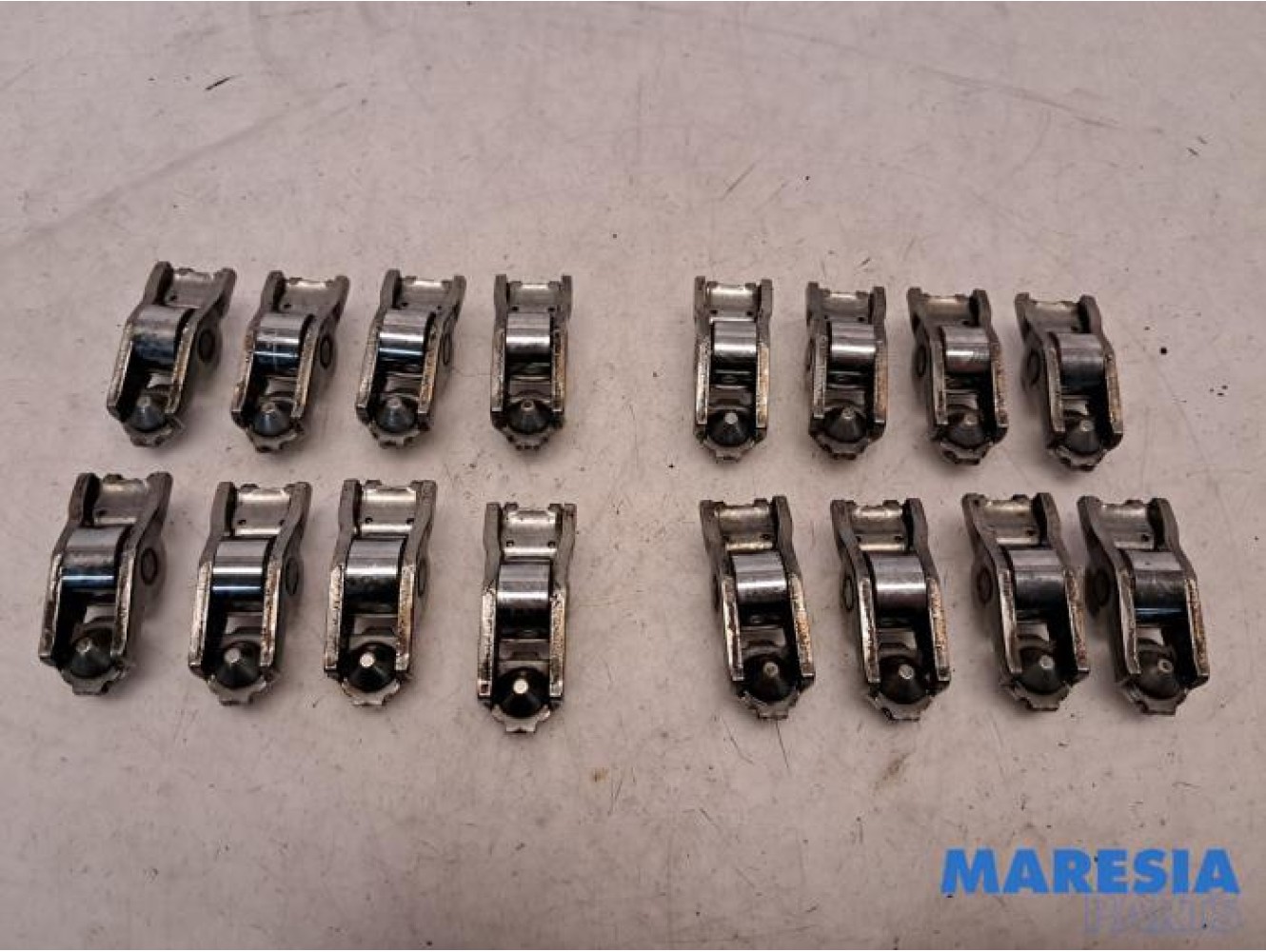 Renault - Laguna - Rocker arm
