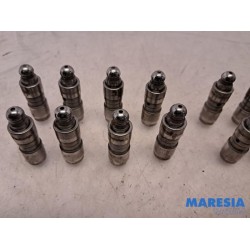 Renault - Laguna - Tappet
