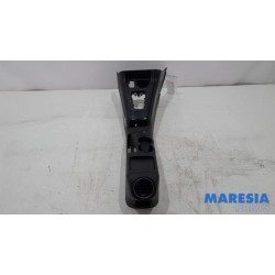 Alfa Romeo - Giulietta - Middle console
