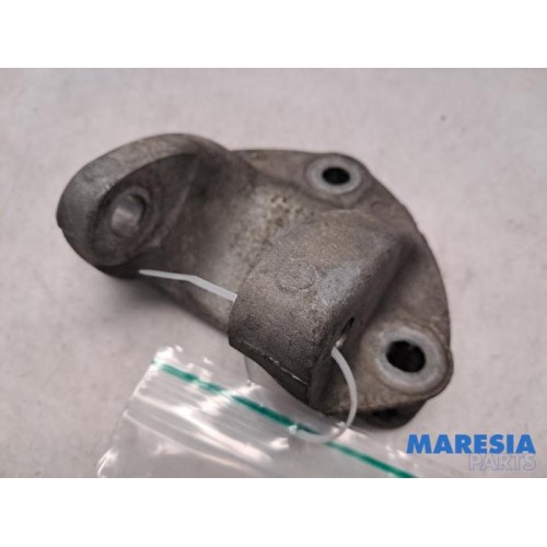 Renault - Master - Support moteur